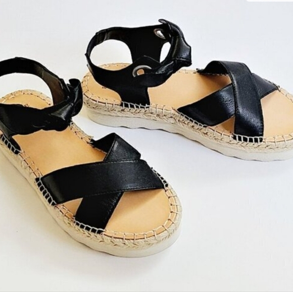 Frye & Co. Women's Black Genuine Leather Platform Espadrille Crisscross Sandals - Picture 5 of 8